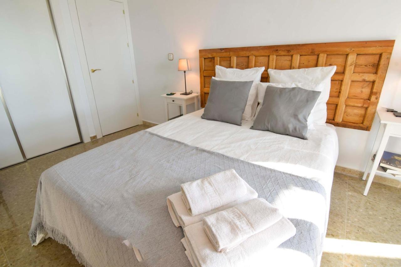 P&P Apartamentos Paseo Maritimo Pablo Ruiz Picasso Málaga Exterior foto