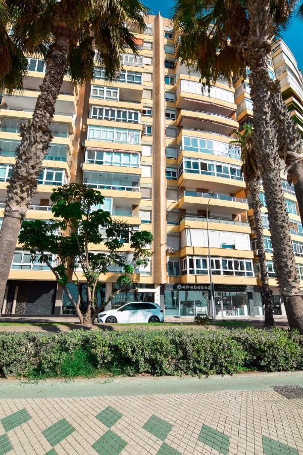 P&P Apartamentos Paseo Maritimo Pablo Ruiz Picasso Málaga Exterior foto