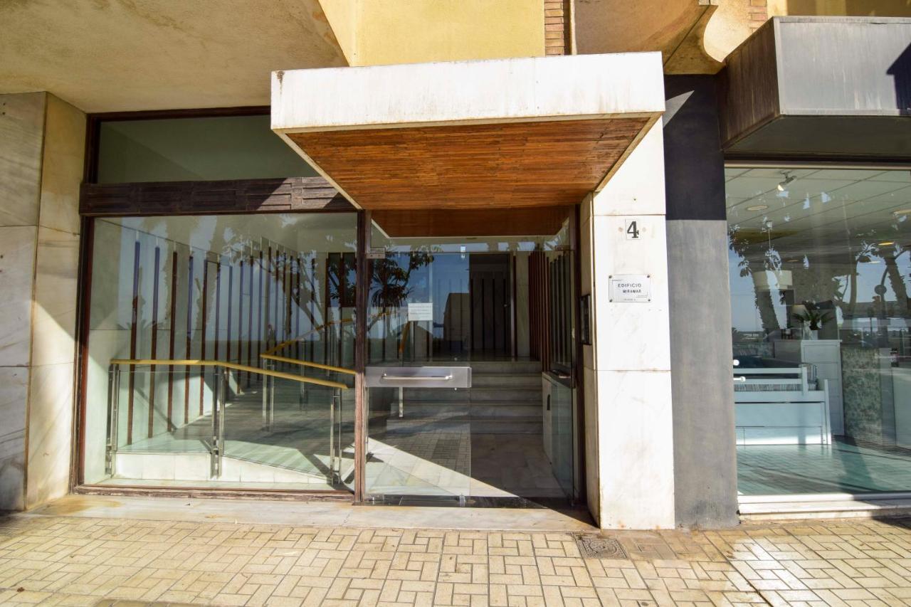 P&P Apartamentos Paseo Maritimo Pablo Ruiz Picasso Málaga Exterior foto